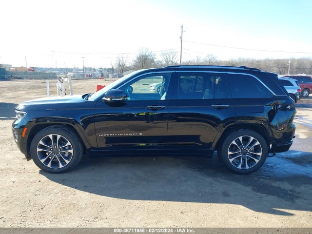 1C4RJHDGXN8565410 Jeep Grand Cherokee Overland 4x4