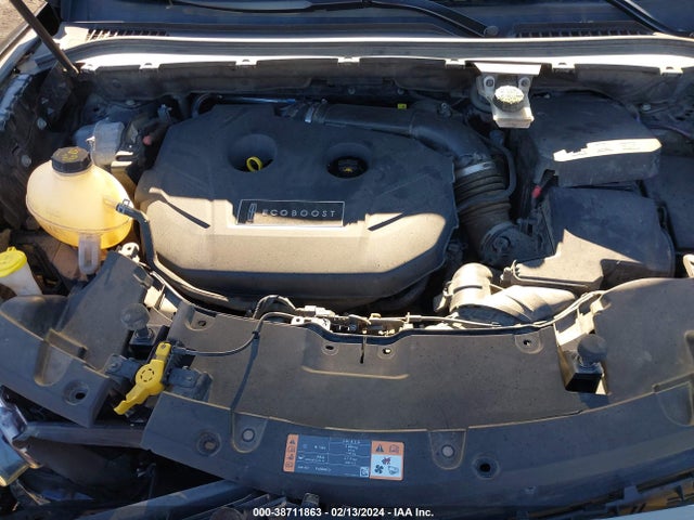 5LMCJ3D90HUL22140 Lincoln Mkc Reserve
