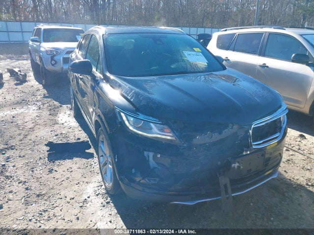 5LMCJ3D90HUL22140 Lincoln Mkc Reserve