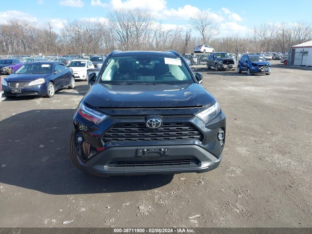 Toyota Rav4 Xle Premium 2023 2T3A1RFV1PW406223 Image 12