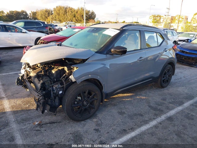 Nissan Kicks Sr Xtronic Cvt 2022 3N1CP5DV8NL494813 Image 2