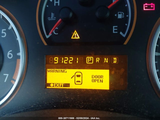 2009 NISSAN TITAN SE VIN: 1N6BA06A99N304270