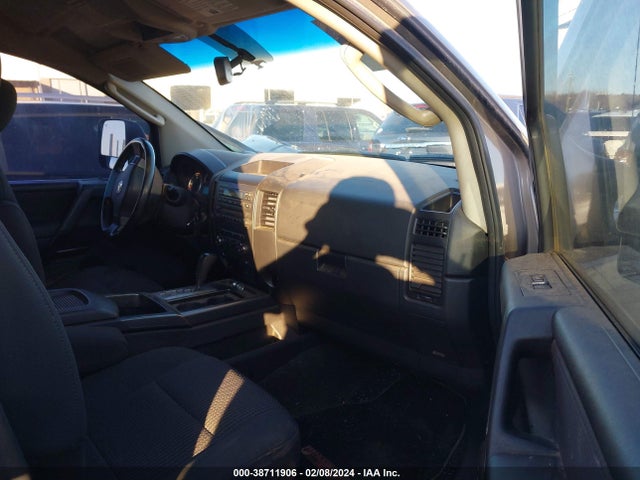 2009 NISSAN TITAN SE VIN: 1N6BA06A99N304270