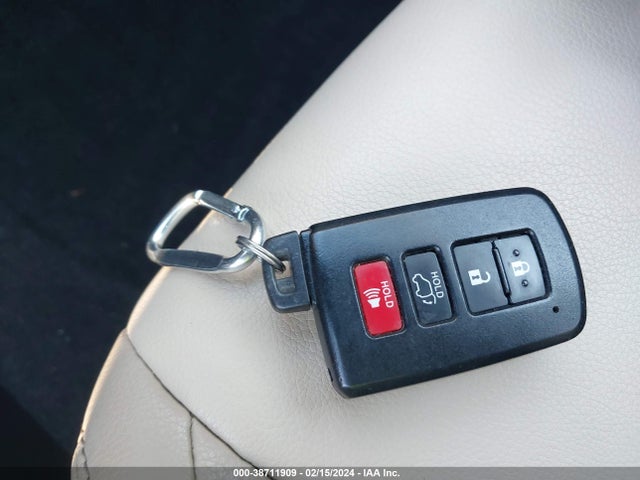 2013 TOYOTA RAV4 LIMITED VIN: JTMDFREV1D5015866