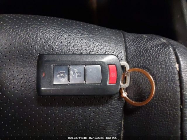 2016 MITSUBISHI OUTLANDER JA4AZ3A39GZ064266 Photo 10