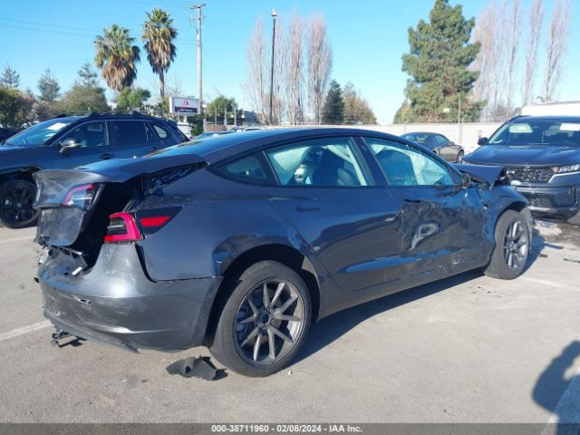 5YJ3E1EA5NF128118 Tesla Model 3 Rear-wheel Drive