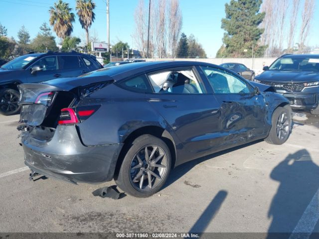 5YJ3E1EA5NF128118 Tesla Model 3 Rear-wheel Drive