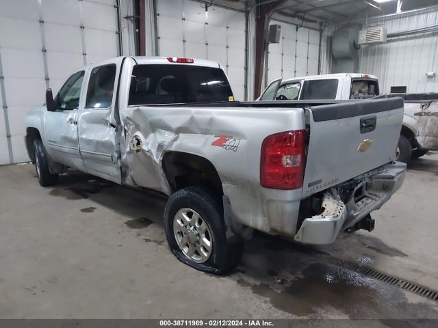 2014 CHEVROLET SILVERADO 2500HD LT VIN: 1GC1KXCGXEF103575
