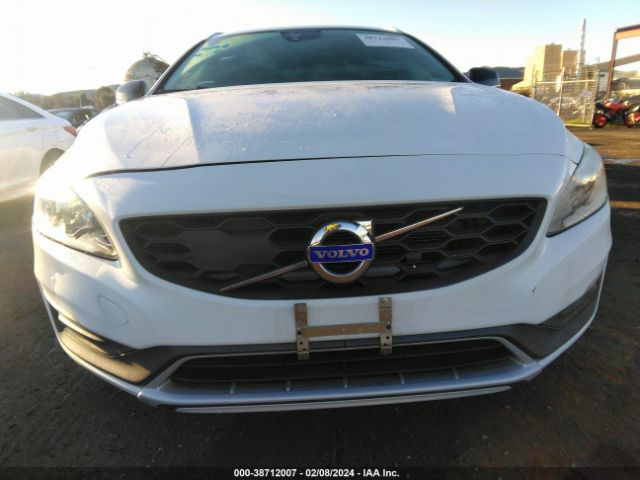 YV4612HK8G1003271 Volvo V60 Cross Country T5