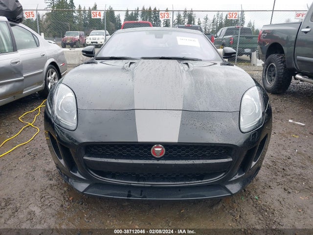 SAJWA6AT2H8K38059 Jaguar F-type Premium