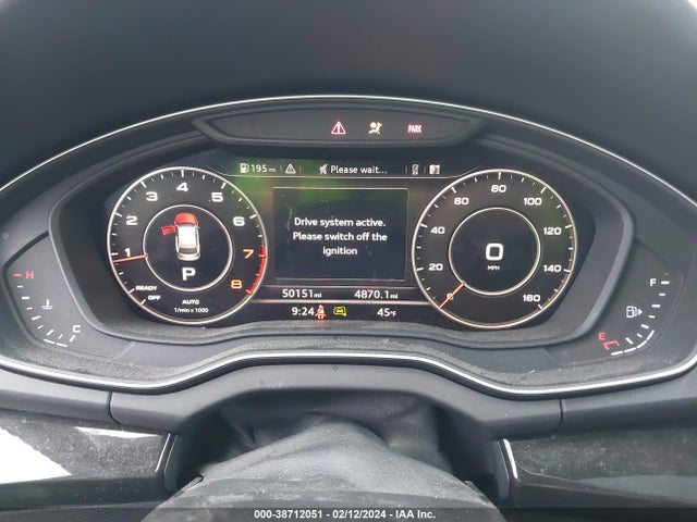 WA1BNAFY1J2215819 Audi Q5 2.0t Premium/2.0t Tech Premium