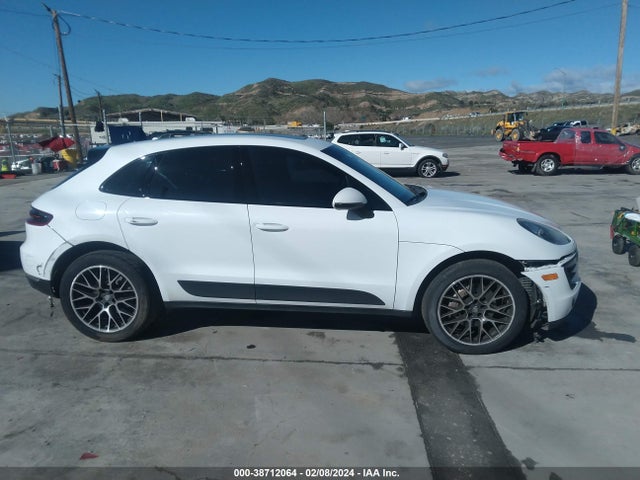 WP1AB2A57GLB52546 Porsche MACAN S