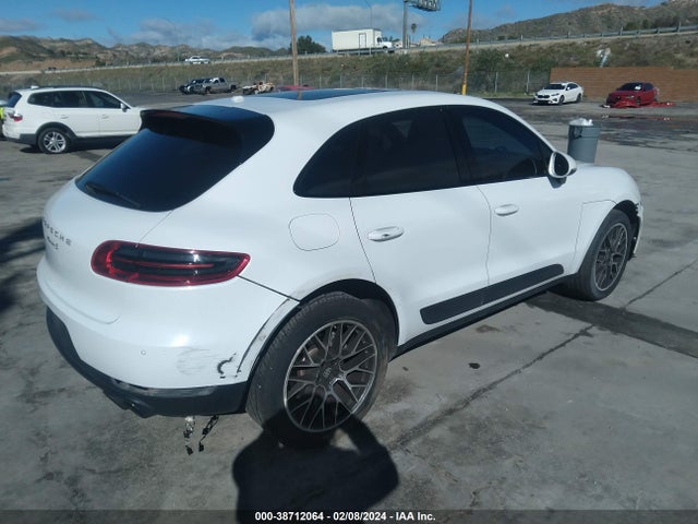 2016 PORSCHE MACAN WP1AB2A57GLB52546 Photo 3