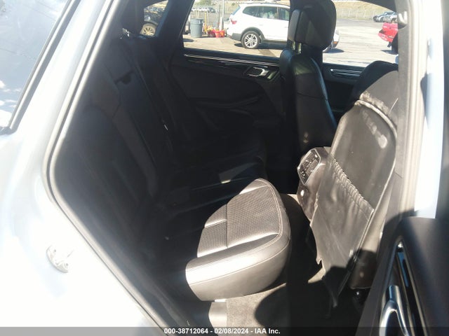 2016 PORSCHE MACAN WP1AB2A57GLB52546 Photo 7