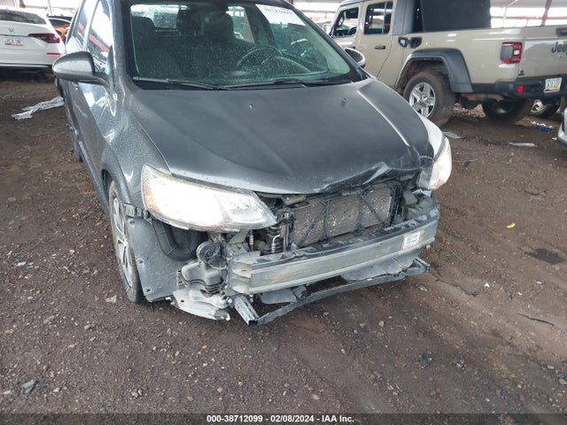 Chevrolet Sonic Lt Auto 2017 1G1JD6SH4H4125711 Image 6