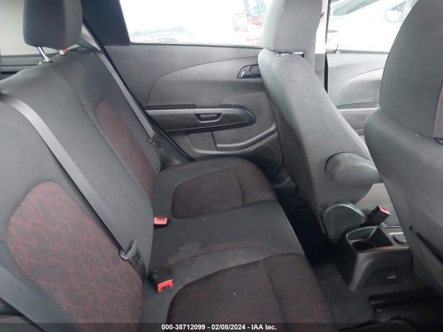 Chevrolet Sonic Lt Auto 2017 1G1JD6SH4H4125711 Image 8