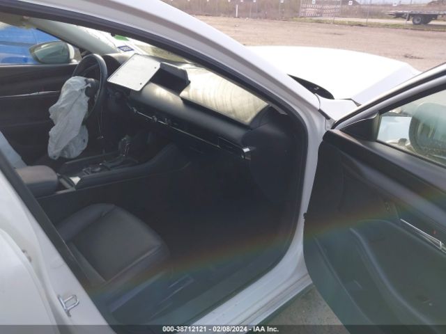 3MZBPAAL0KM109445 Mazda Mazda3 Select Package