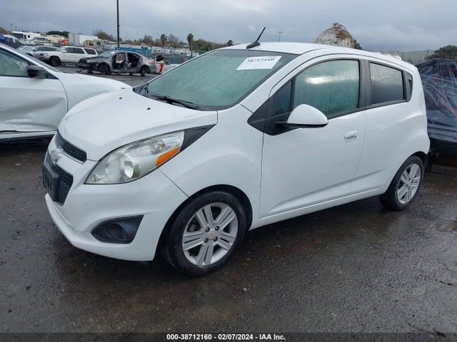 Chevrolet Spark Ls Auto 2014 KL8CB6S97EC445470 Image 2