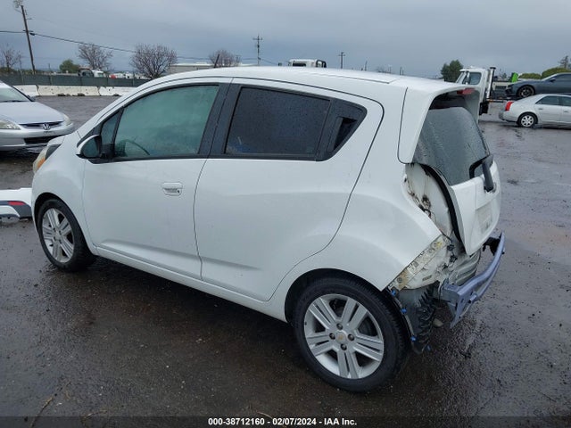 Chevrolet Spark Ls Auto 2014 KL8CB6S97EC445470 Image 3