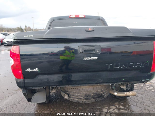 5TFHY5F16EX409997 Toyota Tundra Limited 5.7l V8
