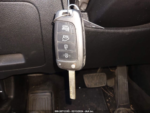 Hyundai Santa Fe Se 2019 5NMS23AD7KH012526 Image 11