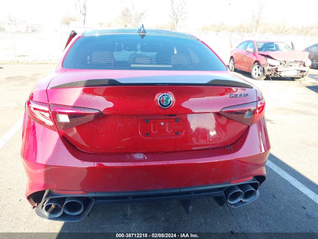 ZARFAMEVXP7671394 Alfa Romeo giulia (952)