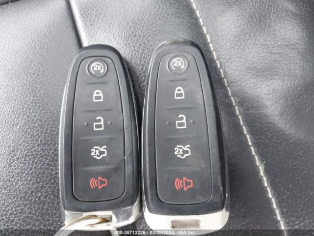 1FADP5CU3GL115750 Ford C-max Energi Sel