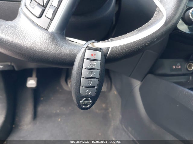 Nissan ROGUE SV 2018 KNMAT2MT1JP606573 Image 11