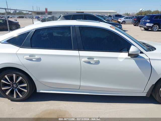 Honda CIVIC EX 2022 2HGFE1F77NH317803 Image 14