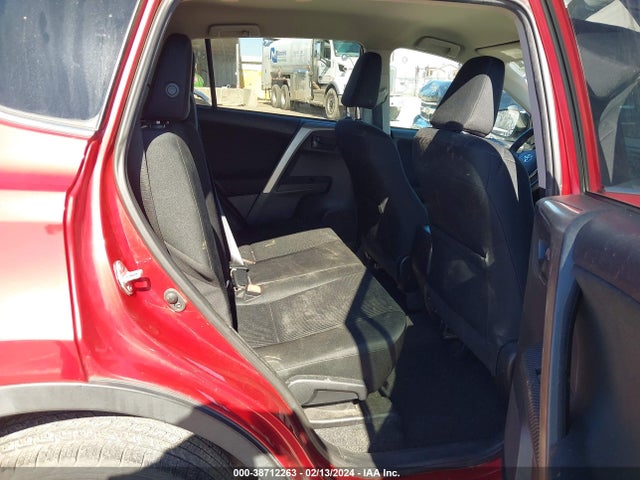 Toyota RAV4 LE 2014 2T3BFREV8EW225625 Image 8