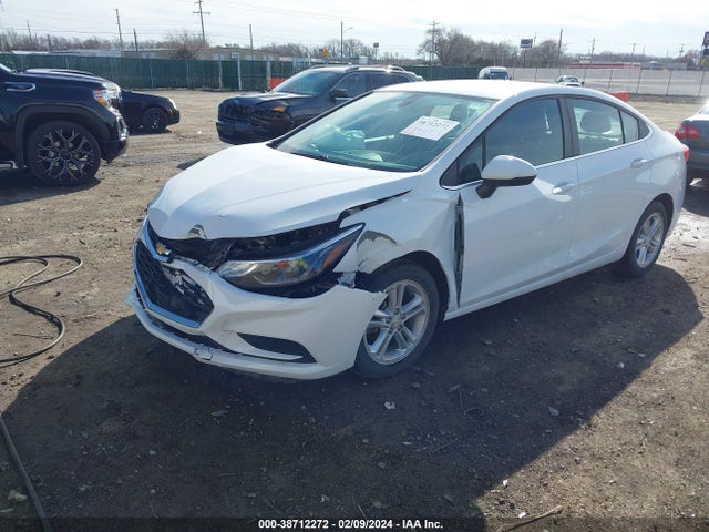 Chevrolet Cruze Lt Auto 2017 1G1BE5SM4H7174169 Image 2