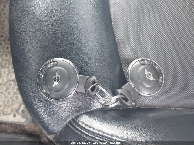 2011 MINI COOPER S COUNTRYMAN WMWZC3C53BWL79628 Photo 10