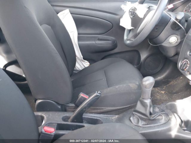 3N1CN7AP1KL843894 Nissan Versa 1.6 S