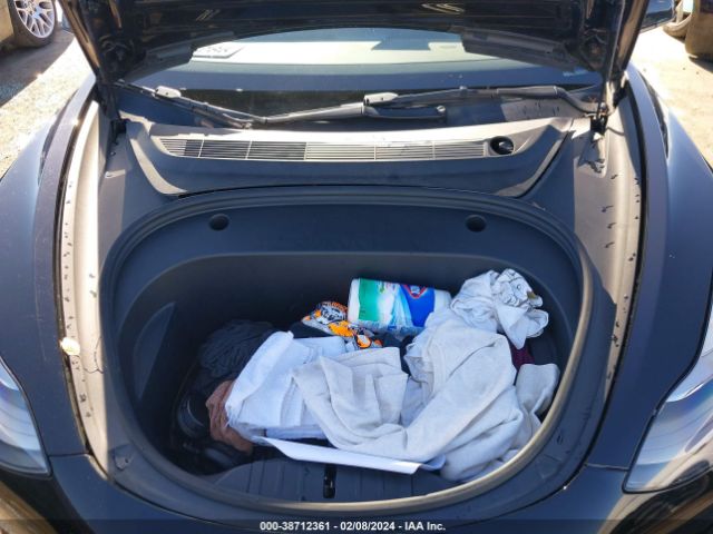 2022 TESLA MODEL 3 5YJ3E1EB7NF119302 Photo 9