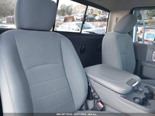 RAM 1500 Express 2015 3C6JR6AT7FG632821 Image 8