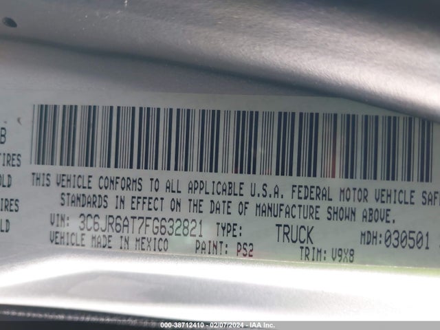 RAM 1500 Express 2015 3C6JR6AT7FG632821 Image 9