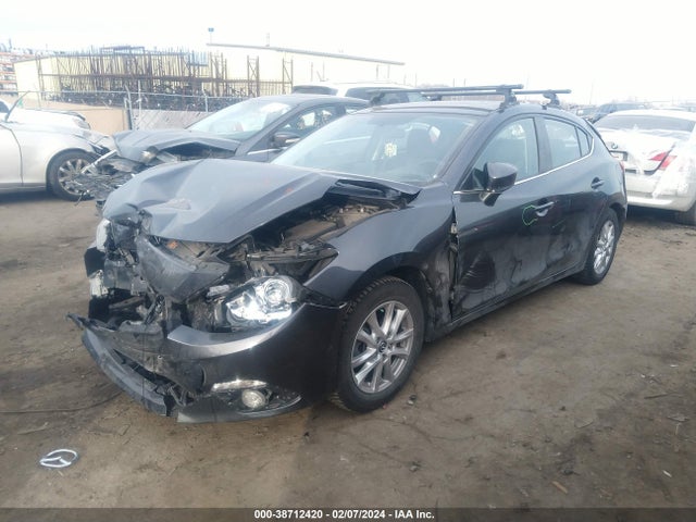 Mazda Mazda3 I Touring 2015 JM1BM1L75F1274762 Image 2