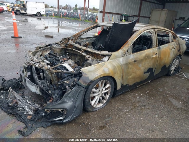 Chevrolet MALIBU LT 2018 1G1ZD5ST1JF205883 Image 2