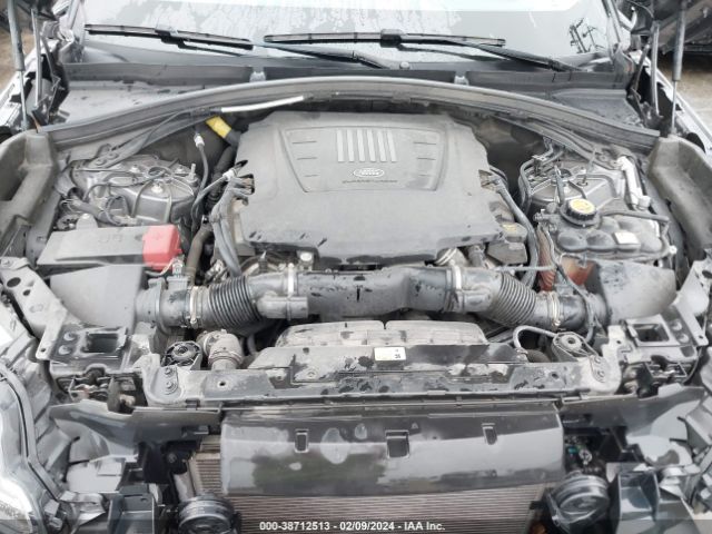 SALYC2RV2JA700403 Land Rover Range Rover Velar P380 Se R-dynamic