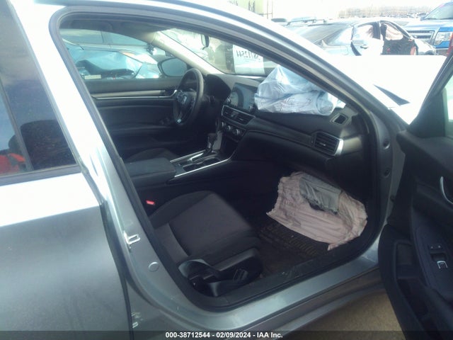 Honda ACCORD LX 2019 1HGCV1F15KA141293 Image 5