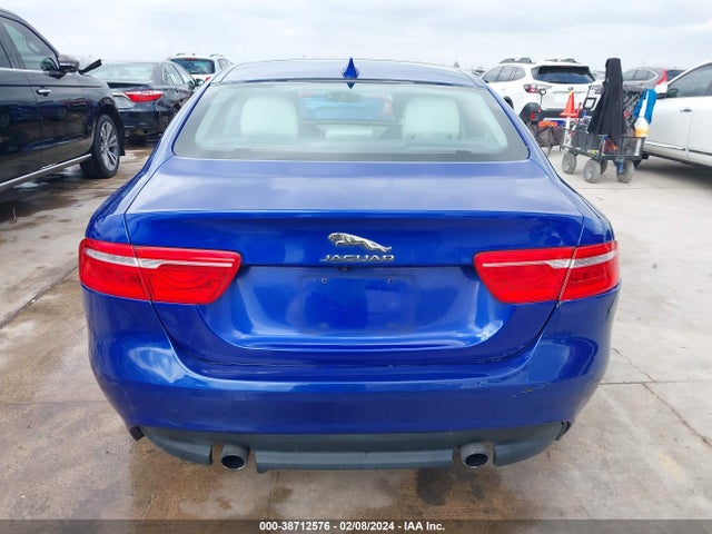 Jaguar Xe 25t Premium 2017 SAJAD4BG0HA969153 Image 16