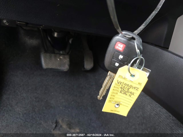 Toyota Rav4 Xle 2018 2T3RFREV5JW803561 Image 11