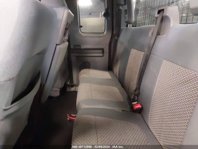2016 FORD F-250 XLT VIN: 1FT7X2B63GEC84485