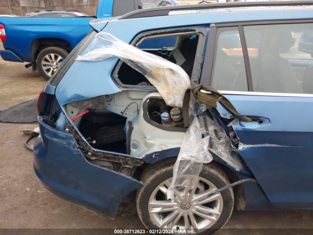 3VWCA7AU5FM508794 Volkswagen Golf Sportwagen Tdi Se 4-door