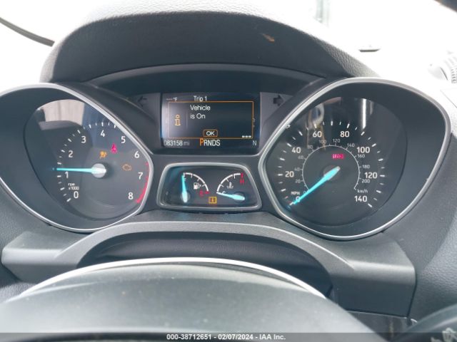 1FMCU0GD7JUB25786 Ford ESCAPE SE