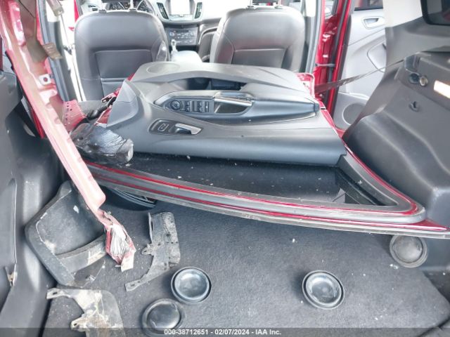 1FMCU0GD7JUB25786 Ford ESCAPE SE