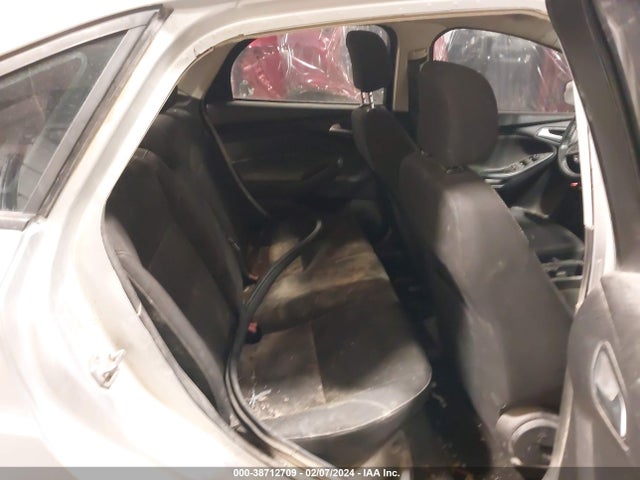 Ford FOCUS SE 2015 1FADP3F26FL293830 Image 8