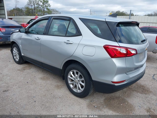 Chevrolet EQUINOX LS 2018 3GNAXHEVXJS535311 Image 3