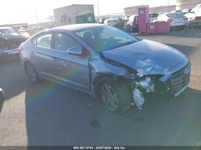 2017 5NPD84LF7HH083880 main image