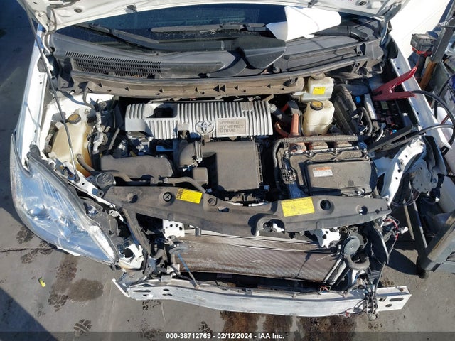 Продажа на аукционе авто 2014 Toyota Prius Two, vin: JTDKN3DU2E1752292, номер лота: 38712769